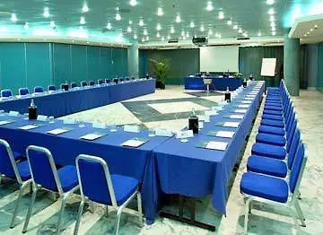 Hotel Una Hotel Bergamo 4*